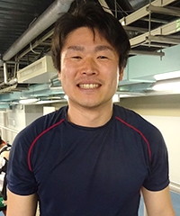 石貞 有基
