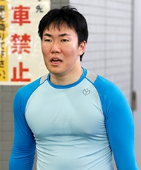 山田 諒