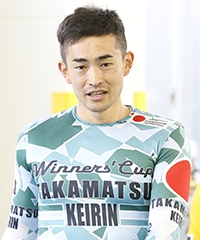 長島 大介