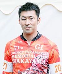 稲毛 健太