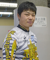 小林 史也