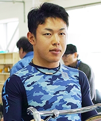 中野 雄喜