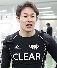 山田 英明