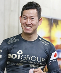 脇本 雄太
