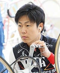 小岩 大介