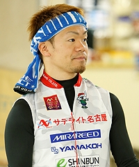 林 巨人