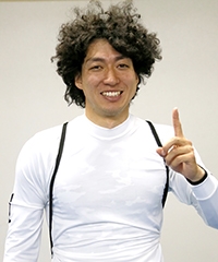 山崎 賢人