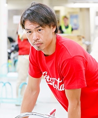 浅井 康太