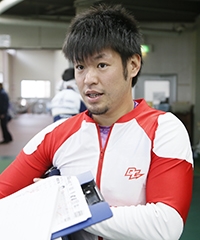 山下 一輝