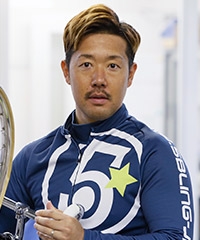 小川 勇介