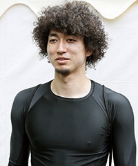 山崎 賢人